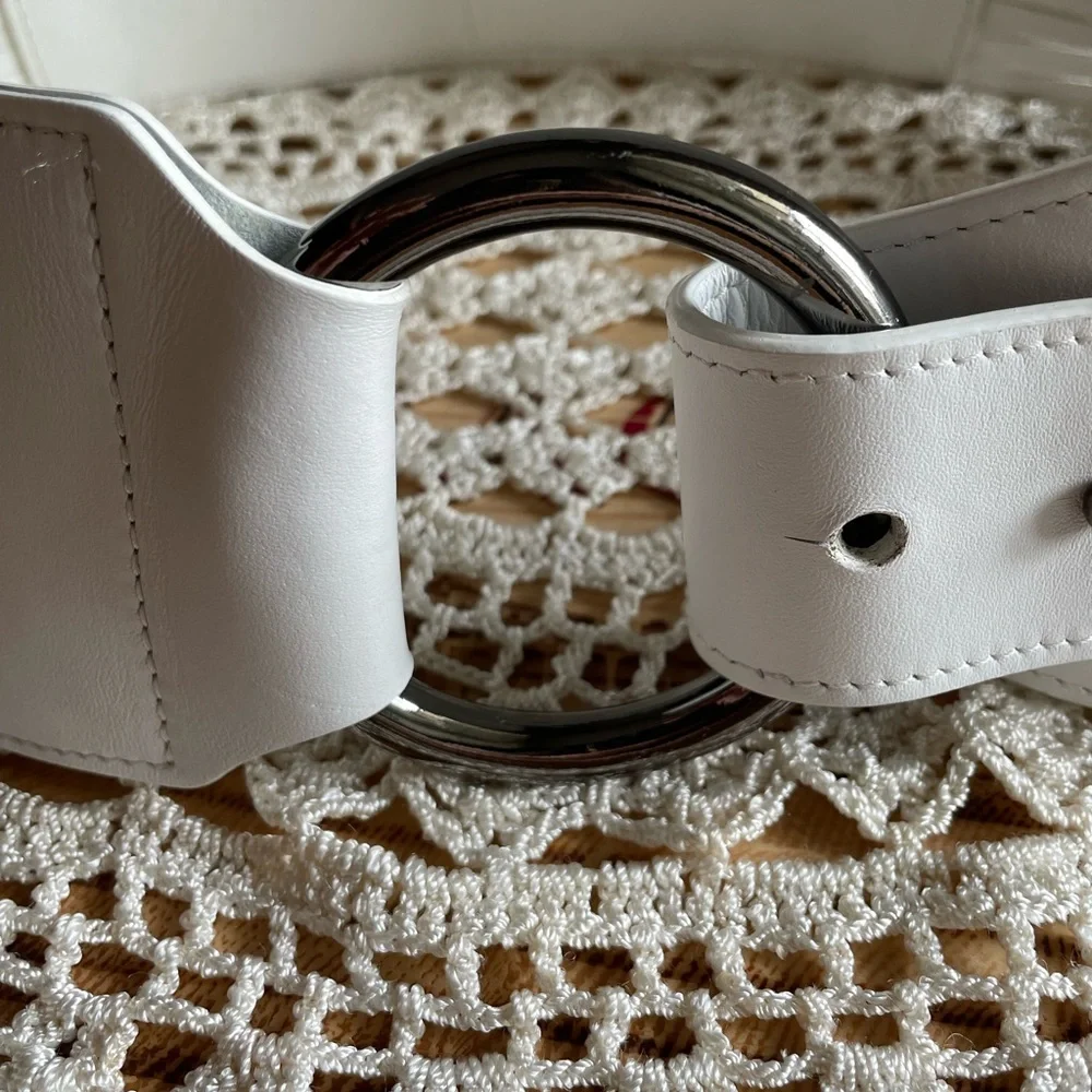 White Leather Vintage Y2K Wide Belt – Silver Ring Buckle, 3” Wide
